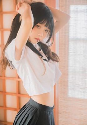镜子里看我怎么进入你